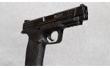 Smith & Wesson M&P 45 Pistol, .45 Auto, 4.5" Barrel, 2 lbs. - 4 of 6