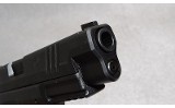 Springfield Armory XDM-40, 4 1/2" Pistol - 3 of 7