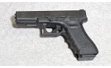 Glock 22C Gen 3 Pistol, .40 S&W, 4.5" Barrel, 1 1/2 lbs. - 2 of 7