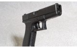 Glock 17 Gen 2 Pistol, 9mm Luger, 4.5" Barrel, 1 1/2 lbs. - 5 of 6