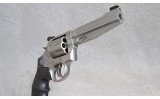 Smith & Wesson 686-6 Pro Series Revolver, .357 Magnum, 5" Barrel, 2 1/2 lbs. - 5 of 6
