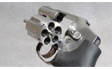 Smith & Wesson 940-1 Pistol, 9mm Luger, 1 7/8" Barrel, 1 1/2 lbs. - 4 of 6