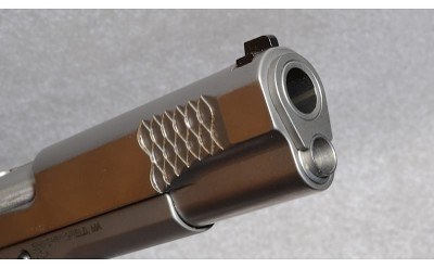 Smith & Wesson SW1911 Pistol, .45 Auto, 4" Barrel, 2.5 lbs. - Image 3 of 7