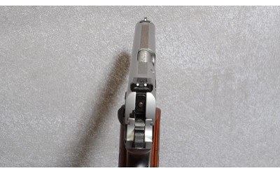 Smith & Wesson SW1911 Pistol, .45 Auto, 4" Barrel, 2.5 lbs. - Image 7 of 7
