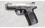 Smith & Wesson SD9 2.0 Pistol, 9mm Lugger, 4" Barrel, 1 1/2 - Image 2 of 6