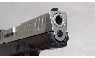 Smith & Wesson SD9 2.0 Pistol, 9mm Lugger, 4" Barrel, 1 1/2 - Image 3 of 6
