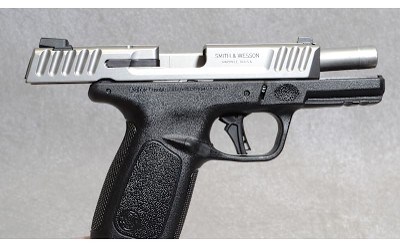 Smith & Wesson SD9 2.0 Pistol, 9mm Lugger, 4" Barrel, 1 1/2 - Image 5 of 6