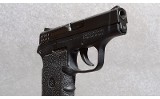 Smith & Wesson M&P Bodyguard 380, .380 Auto, 2.5" Barrel, 1 lb. - 3 of 4