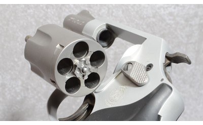 Smith & Wesson 637-2 Pistol, .38 Special + P, 2" Barrel, 1-lb. - Image 4 of 6