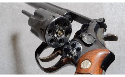 Smith & Wesson 17 (k-22 Masterpiece) Pistol, .22 Long Rifle, 6" Barrel, 2.5 lbs. - Image 4 of 6