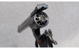 H & R Sportsman D.A. Pistol, .22 Long Rifle, 6" Barrel, 2 lbs. - 4 of 6
