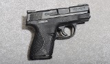 Smith & Wesson M&P 40 S&W Pistol, .40 S&W, 3" Barrel, 1.25 lbs. - Image 1 of 6