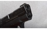 Smith & Wesson M&P 40 S&W Pistol, .40 S&W, 3" Barrel, 1.25 lbs. - Image 4 of 6