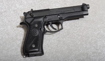 Beretta 92FS Pistol, 9mm Parabellum, 4.9" Barrel, 2.25 lbs. - Image 1 of 6