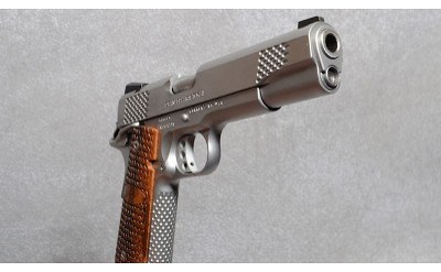 Kimber Stainless Raptor II Pistol, 9mm, 5" Barrel, 2.5 lbs. - Image 3 of 5