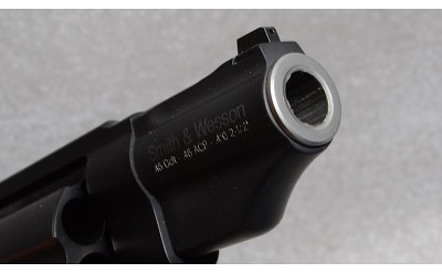 Smith & Wesson Governor Pistol, .45 Colt, .45 ACP, 410 Gauge -2.5", 2.75" Barrel, 2.5 lbs. - Image 3 of 7