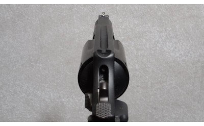 Smith & Wesson Governor Pistol, .45 Colt, .45 ACP, 410 Gauge -2.5", 2.75" Barrel, 2.5 lbs. - Image 7 of 7