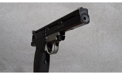 Smith & Wesson 22 A-1 Pistol, .22 Long Rifle, 5.5" Barrel, 2.25 lbs. - Image 4 of 5