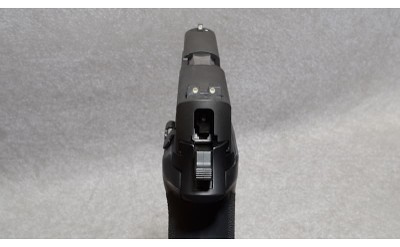Sig Sauer P226 Pistol, 9mm Parabellum, 4.4' Barrel, 2 lbs. - Image 6 of 6