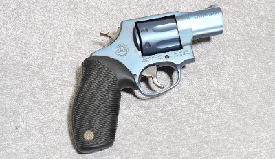 Taurus 617 Titanium Pistol, .357 Magnum, 2" Barrel, 1.25 lbs - Image 1 of 7