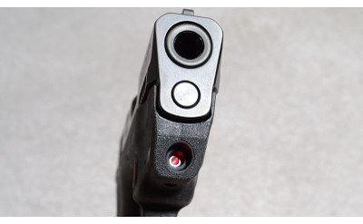 Smith & Wesson M&P 9 Shield M2.0, 9mm, 3.1" Barrel, 1 3/8" lbs - Image 4 of 7