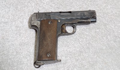 Elgoibar Ruby Pistol, 7.65 Caliber (.32 ACP), 3.5" Barrel, 2 lbs.