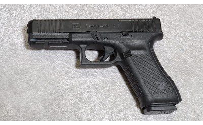 Glock 17 Gen. 5 Pistol, 9 x 19mm, 4.48" Barrel, 1.5 lbs. - Image 2 of 6