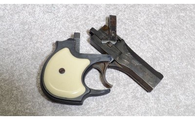 High Standard D-100 Pistol, .22 Caliber, 3.5" Barrel - Image 3 of 4