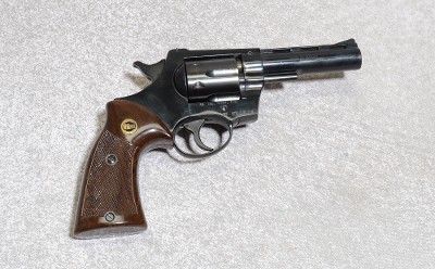 Rohm-Gmbh (RG Industries) Pistol, .38 Special, 4" Barrel, 2.25 lbs. - Image 1 of 2