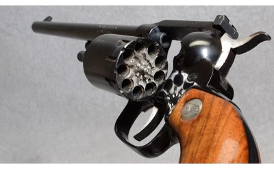 High Standard Longhorn Convertible Pistol, .22 Caliber, 9.5" Barrel, 2.5 lbs. - Image 5 of 6