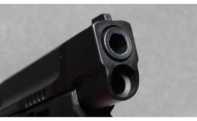 Smith & Wesson M&P 9 M2.0 Pistol, 9mm, 5" Barrel - Image 3 of 6