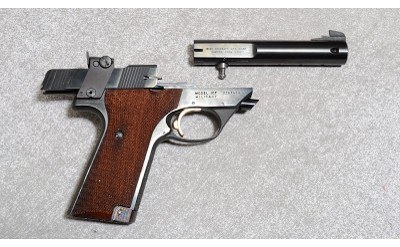 High Standard 107 Military Pistol, .22 Long Rifle, 5" Barrel - Image 4 of 7