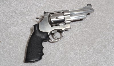 Smith & Wesson 629-6 Pistol, .44 Magnum, 4" Barrel - Image 1 of 6