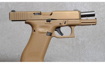 Glock 19X Pistol, 9mm Luger, 4.07 inch Barrel - Image 5 of 6