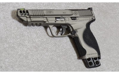 Smith and Wesson M&P 9 2.0 Competitor Pistol, 9 mm Luger, 5 Inch Barrel - Image 2 of 4