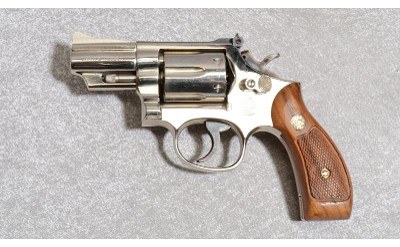 Smith & Wesson Model 19-5, .357 Magnum, 2.5 inch Barrel - Image 2 of 6