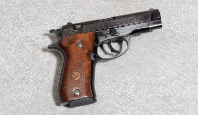 Browning BDA-380 Pistol, .380 Auto, 3.8 inch Barrel - Image 1 of 6