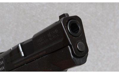 Smith & Wesson M&P9 Shield Pistol, .9mm Luger, 3" Barrel - Image 3 of 5