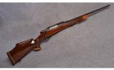 Weatherby Mark V Custom
in .270 Wby - 1 of 1