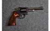 Smith & Wesson Model 19-5 in .357 Magnum - 2 of 5