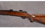 Weatherby Mark V Custom
in .270 Wby - 4 of 7
