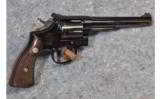 Smith & Wesson Revolver .22 LR - 2 of 5
