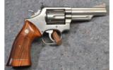 Smith & Wesson 66-2 .357 Mag - 2 of 5