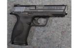 Smith & Wesson M&P40 .40S&W - 2 of 5