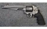 Smith & Wesson 629-6 / .44 Magnum - 3 of 5