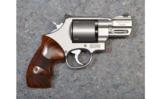 Smith & Wesson 627-5 .357 Magnum - 2 of 5