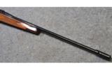 Weatherby Mark V .300 wby - 4 of 9
