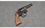 Smith & Wesson ~ Model 10-10 ~ .38 S&W Special - 1 of 2