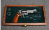 Smith & Wesson ~ 66-2 Southern Pacific RR Police - 4 of 4