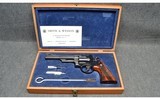 Smith & Wesson ~ Model 57 ~ .41 Magnum - 5 of 5